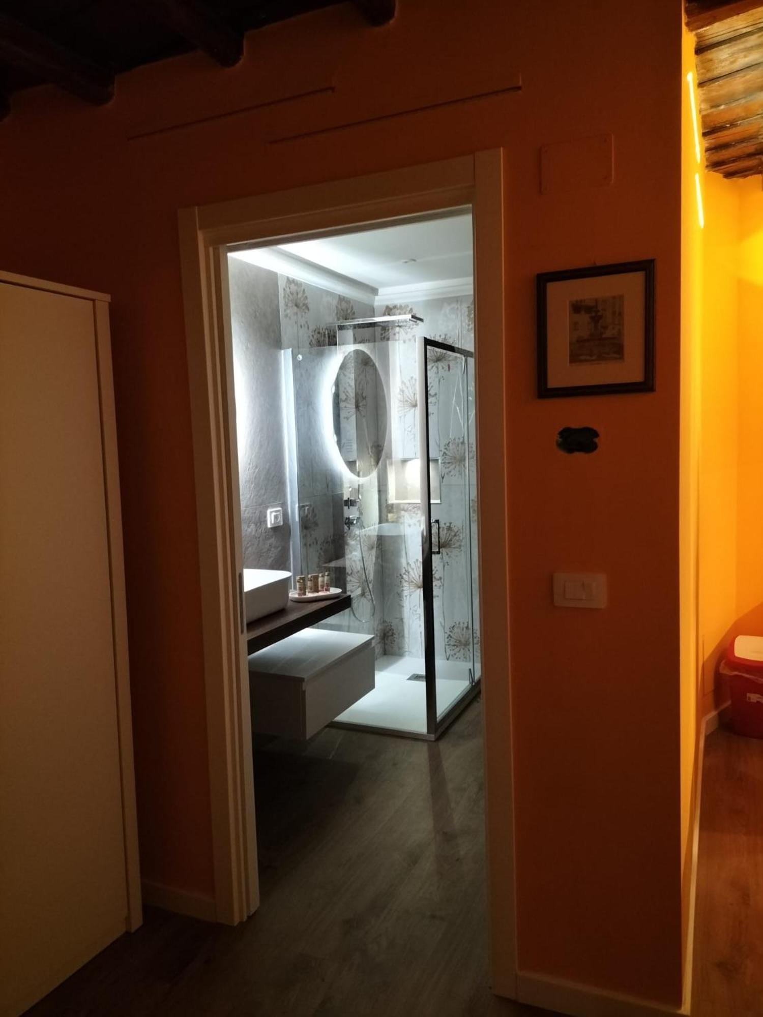 Residenza Del Sepale Apartment Viterbo Bagian luar foto