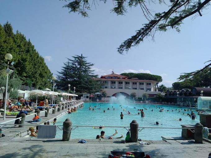 Residenza Del Sepale Apartment Viterbo Bagian luar foto